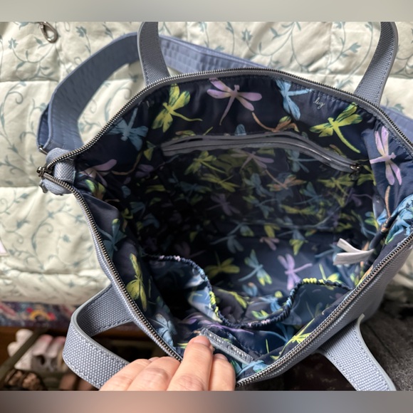 Lug Alto matte luxe in Blue Moon with dragonfly lining - Picture 3 of 6